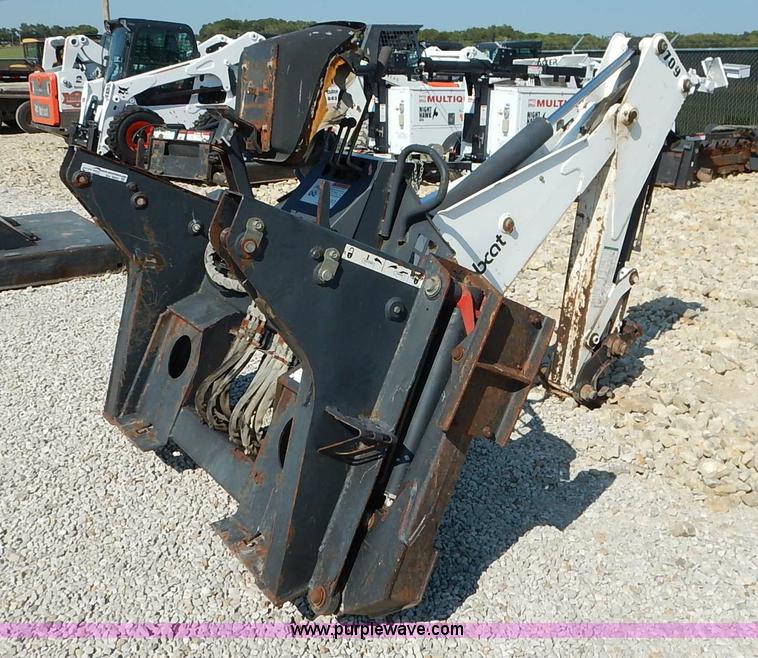 image for item BH9992 Bobcat 709FDS skid steer backhoe attachment
