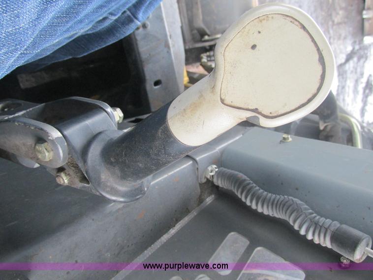 image for item BS9152 2008 New Holland L170 Super Boom skid steer