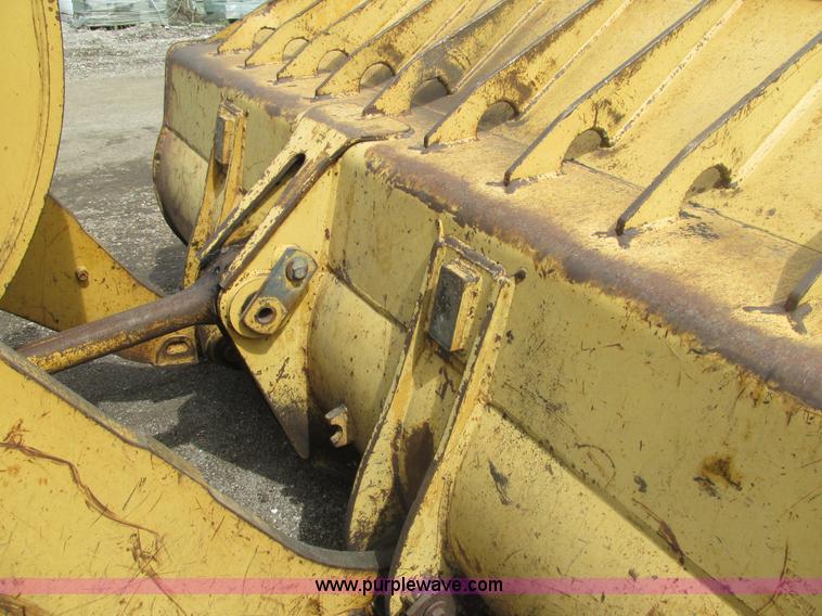 image for item BS9156 2001 Caterpillar 953C track loader