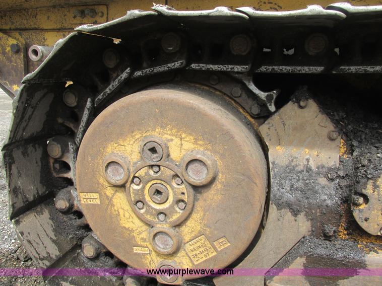 image for item BS9156 2001 Caterpillar 953C track loader
