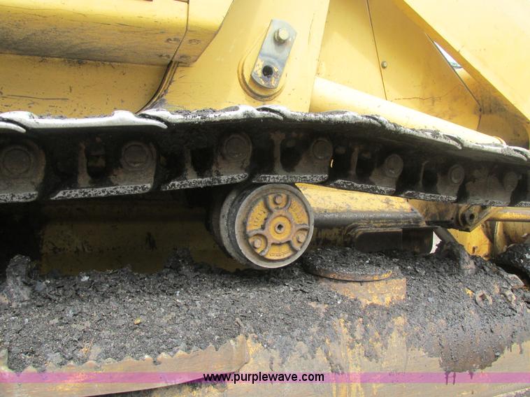 image for item BS9156 2001 Caterpillar 953C track loader