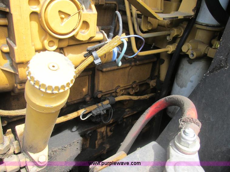 image for item BS9156 2001 Caterpillar 953C track loader