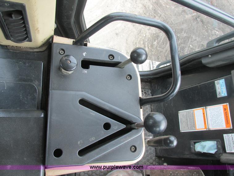 image for item BS9156 2001 Caterpillar 953C track loader