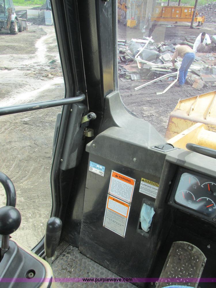 image for item BS9156 2001 Caterpillar 953C track loader