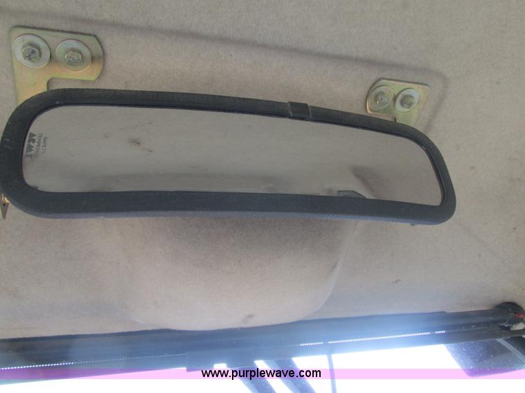 image for item BS9156 2001 Caterpillar 953C track loader