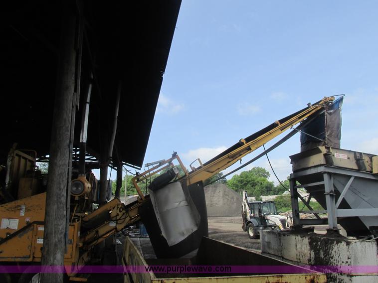 image for item BS9157 1998 Beast Bandit 3680 grinder/recycler