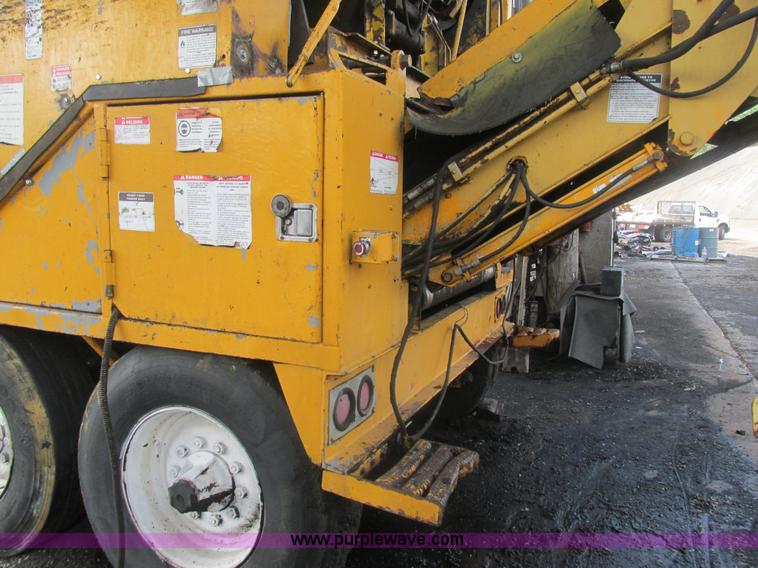 image for item BS9157 1998 Beast Bandit 3680 grinder/recycler