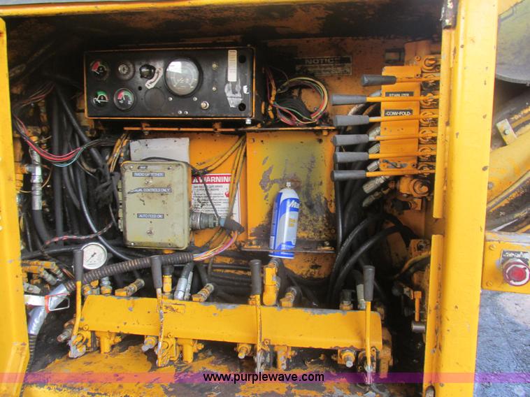 image for item BS9157 1998 Beast Bandit 3680 grinder/recycler