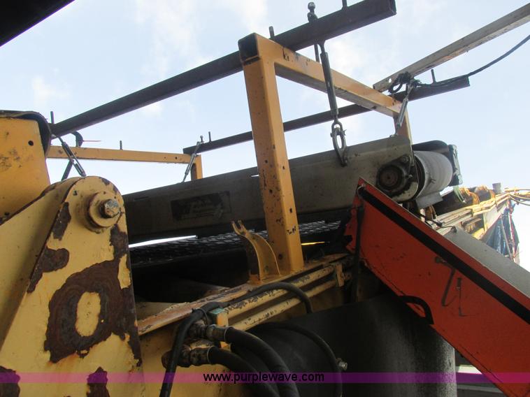 image for item BS9157 1998 Beast Bandit 3680 grinder/recycler