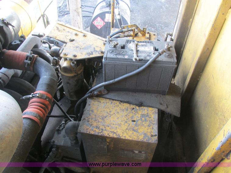 image for item BS9157 1998 Beast Bandit 3680 grinder/recycler