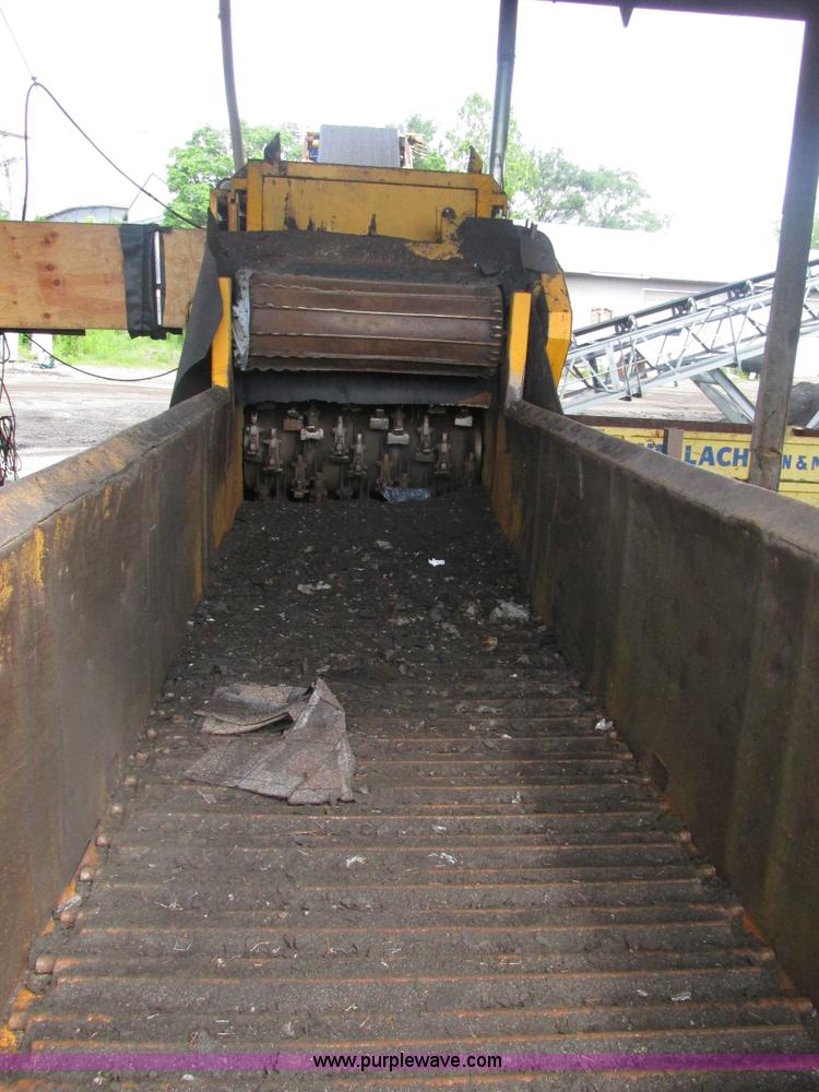 image for item BS9157 1998 Beast Bandit 3680 grinder/recycler