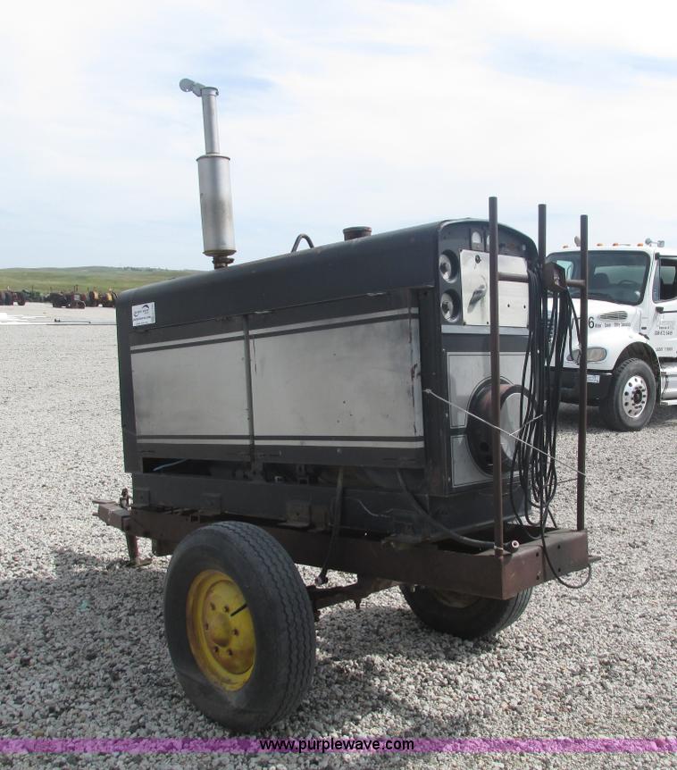 image for item H1170 Lincoln SAM-650 welder