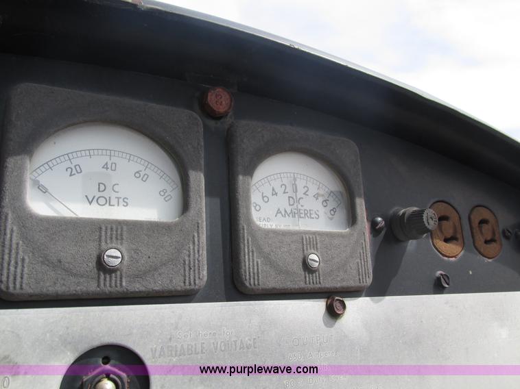 image for item H1170 Lincoln SAM-650 welder