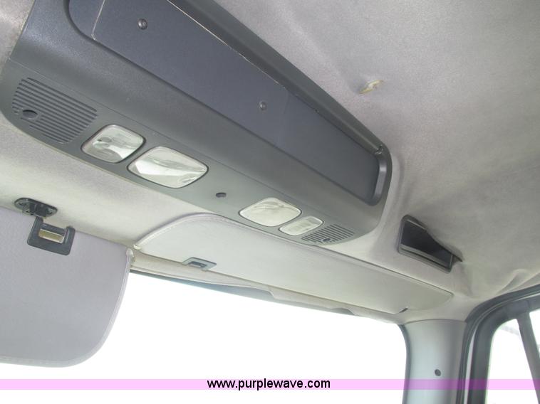 image for item H1178 2006 Freightliner Business Class M2 water truck