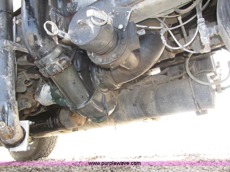 image for item H1178 2006 Freightliner Business Class M2 water truck