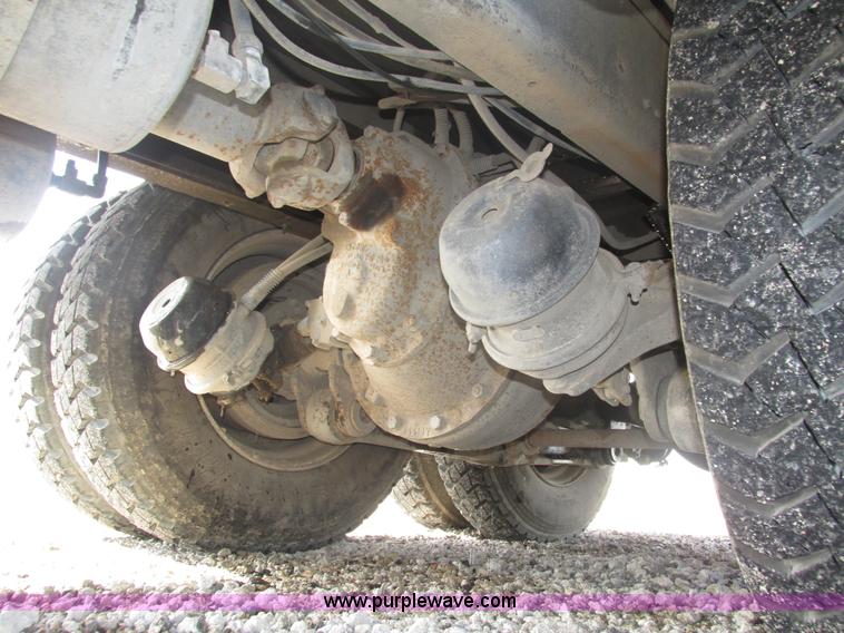 image for item H1178 2006 Freightliner Business Class M2 water truck