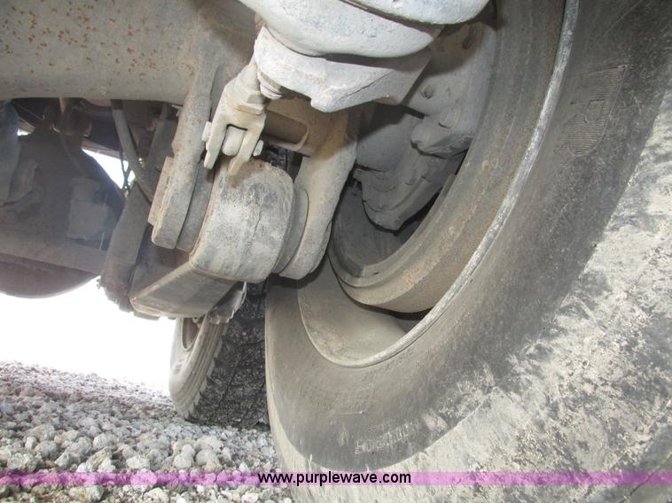 image for item H1178 2006 Freightliner Business Class M2 water truck