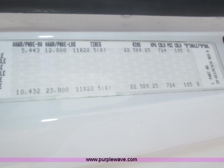 image for item H1178 2006 Freightliner Business Class M2 water truck