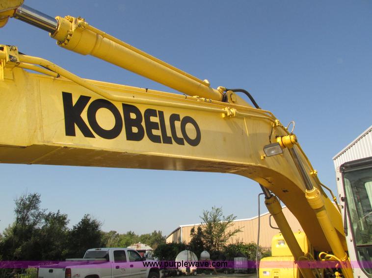 image for item H1185 2002 Kobelco SK210LC excavator