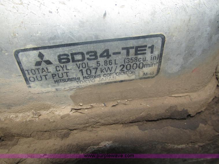 image for item H1185 2002 Kobelco SK210LC excavator