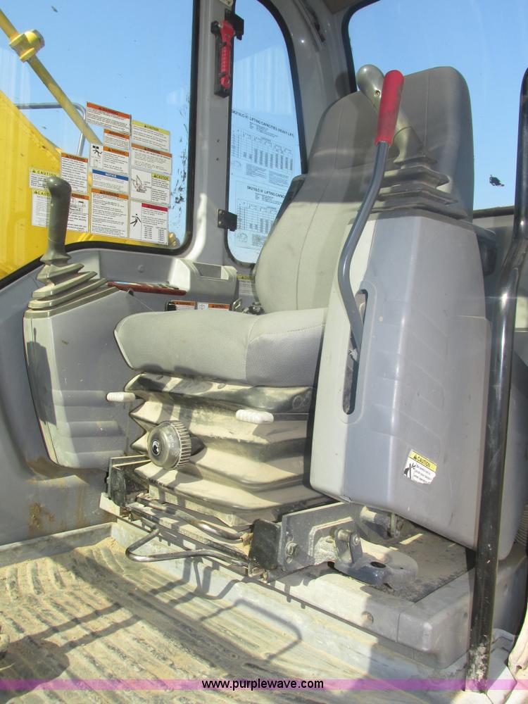 image for item H1185 2002 Kobelco SK210LC excavator