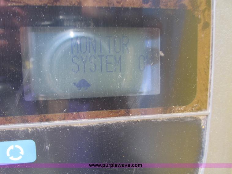 image for item H1185 2002 Kobelco SK210LC excavator