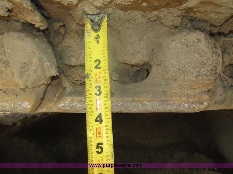 image for item H1185 2002 Kobelco SK210LC excavator