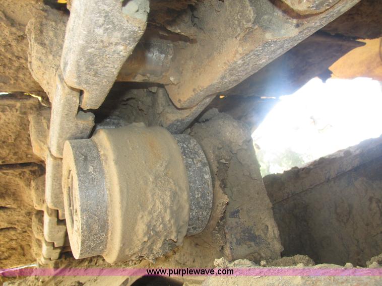 image for item H1185 2002 Kobelco SK210LC excavator