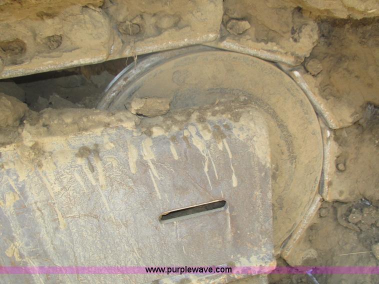 image for item H1185 2002 Kobelco SK210LC excavator