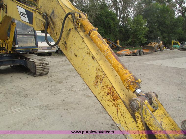 image for item H1186 Kobelco SK150LC excavator