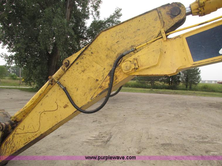 image for item H1186 Kobelco SK150LC excavator