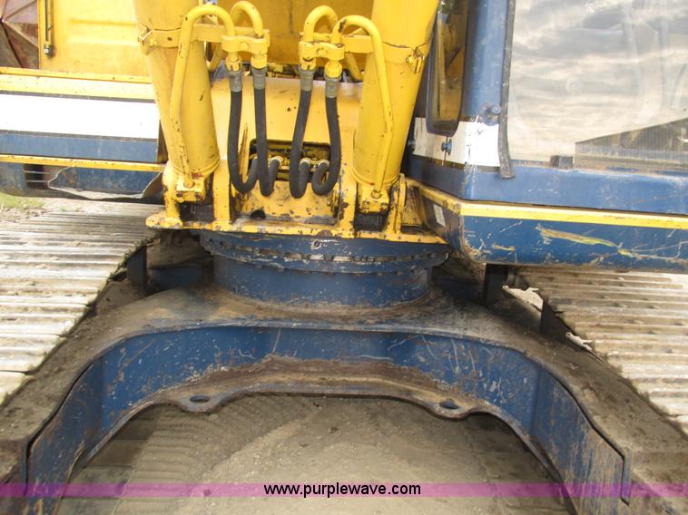 image for item H1186 Kobelco SK150LC excavator