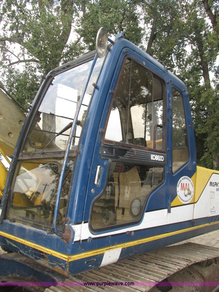 image for item H1186 Kobelco SK150LC excavator