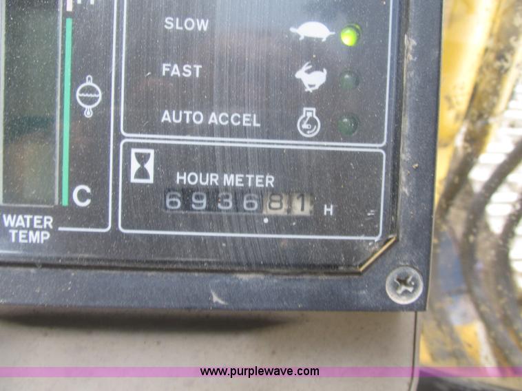 image for item H1186 Kobelco SK150LC excavator