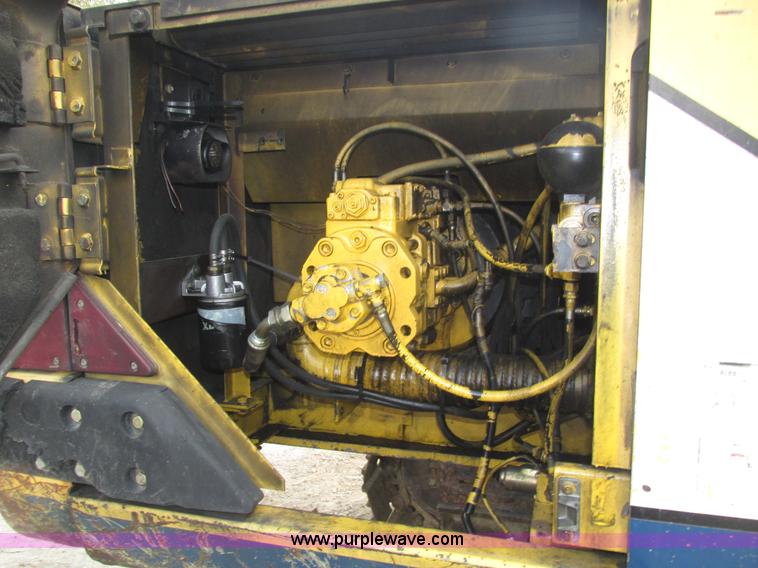 image for item H1186 Kobelco SK150LC excavator