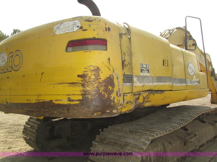 image for item H1187 2001 Kobelco SK330LC excavator