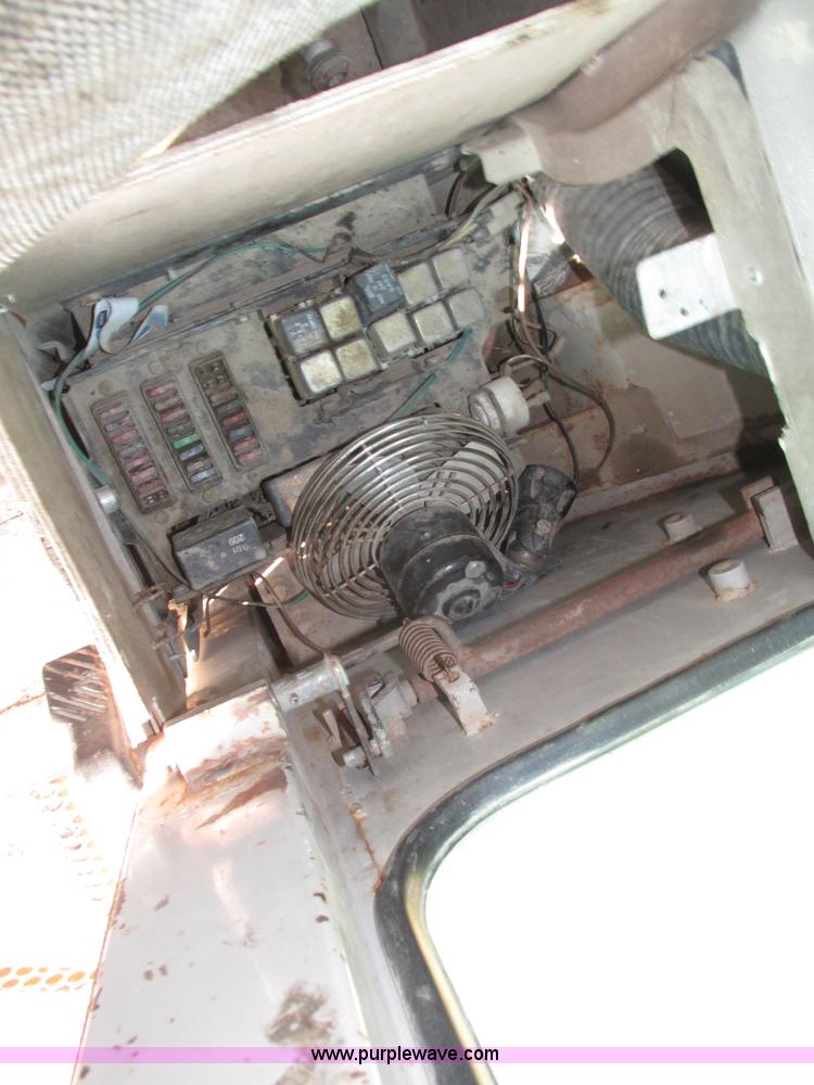 image for item H1188 Fiat-Allis FR130 wheel loader