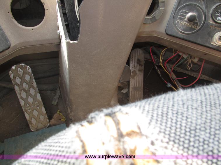 image for item H1188 Fiat-Allis FR130 wheel loader