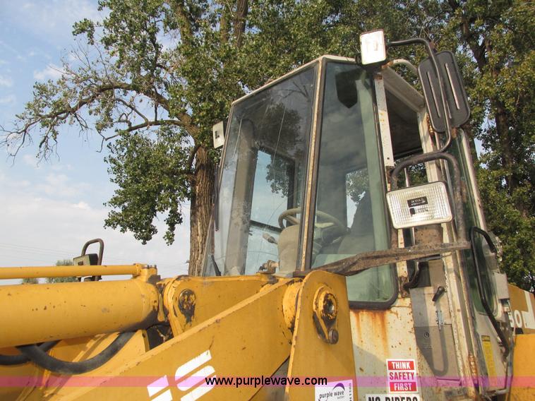 image for item H1188 Fiat-Allis FR130 wheel loader