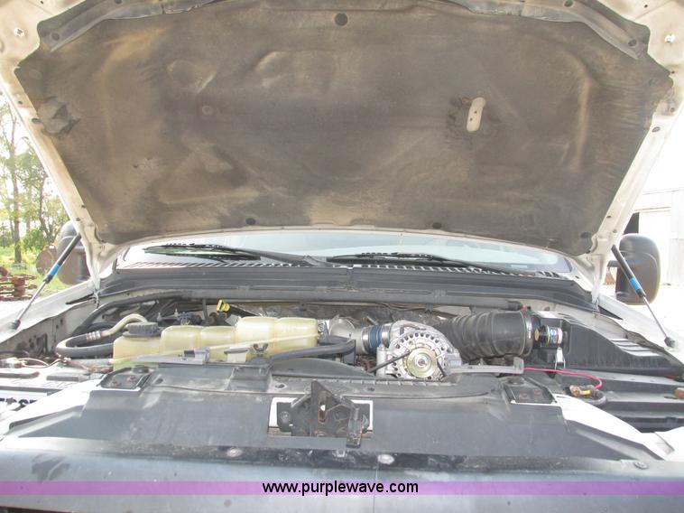 image for item H1191 1999 Ford F450 Super Duty flatbed truck