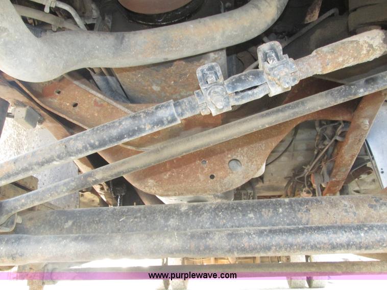 image for item H1191 1999 Ford F450 Super Duty flatbed truck