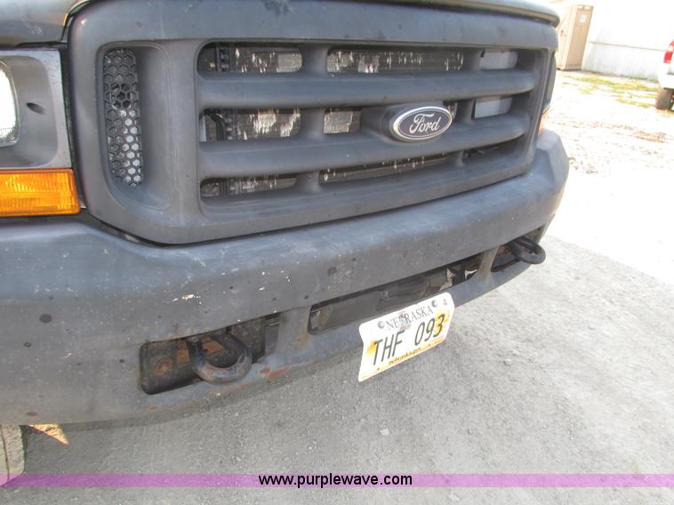 image for item H1191 1999 Ford F450 Super Duty flatbed truck