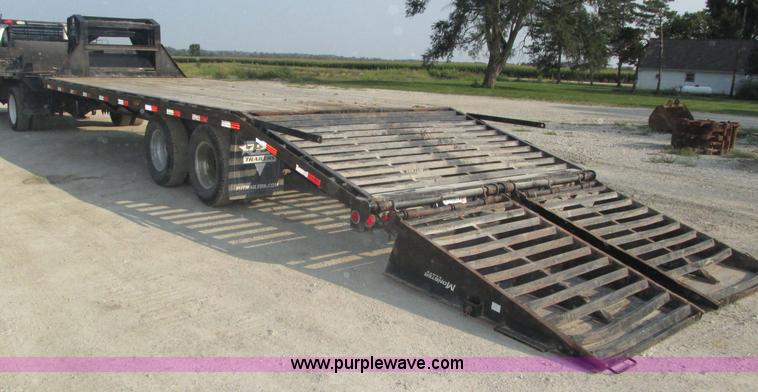 image for item H1192 2013 PJ equipment trailer