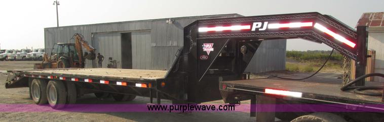 image for item H1192 2013 PJ equipment trailer