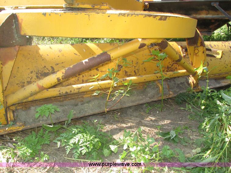 image for item H1215 1952 Caterpillar 112 ridgid frame motor grader