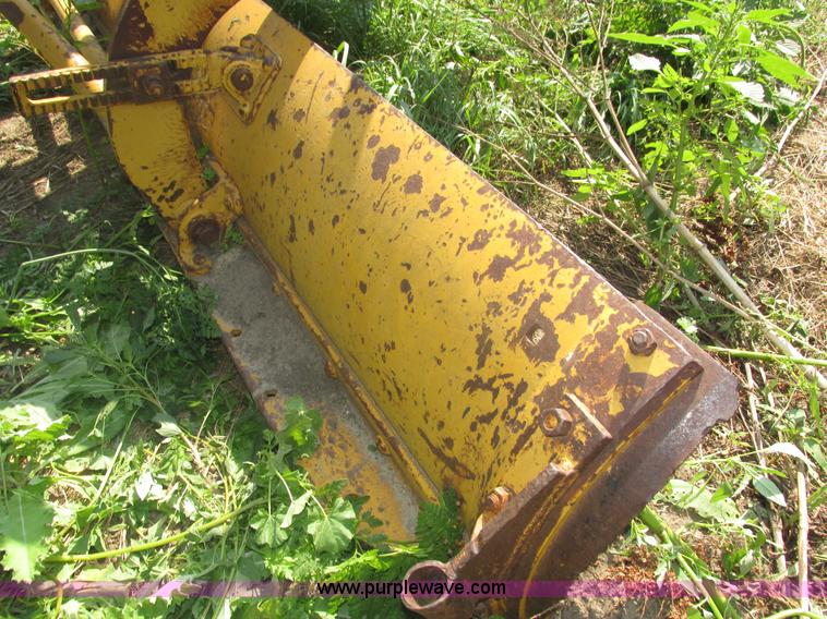 image for item H1215 1952 Caterpillar 112 ridgid frame motor grader