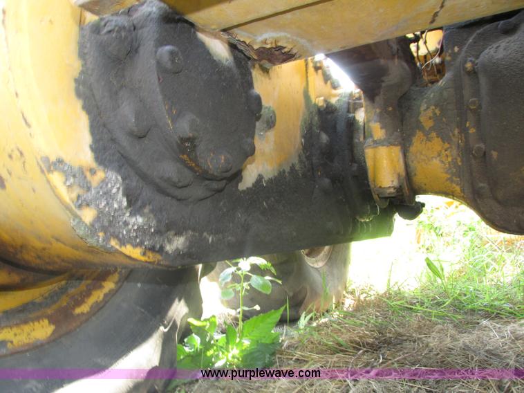 image for item H1215 1952 Caterpillar 112 ridgid frame motor grader