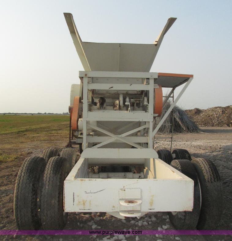 image for item H1219 WFM Eagle 10x36 jaw crusher