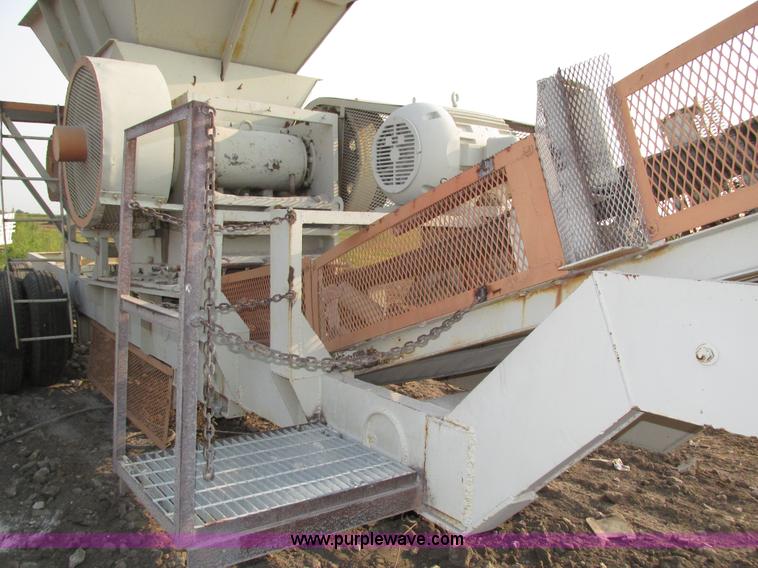 image for item H1219 WFM Eagle 10x36 jaw crusher