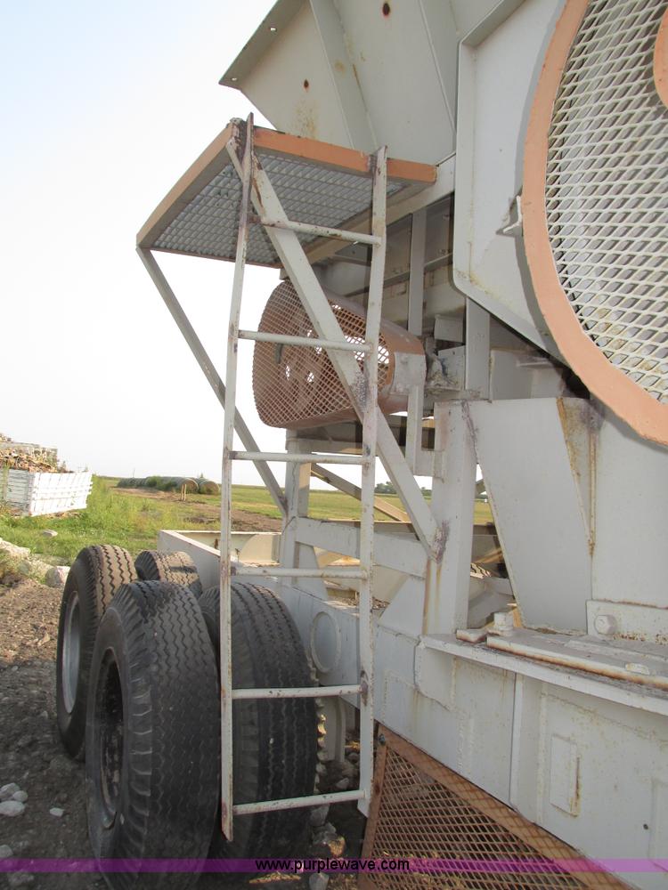 image for item H1219 WFM Eagle 10x36 jaw crusher
